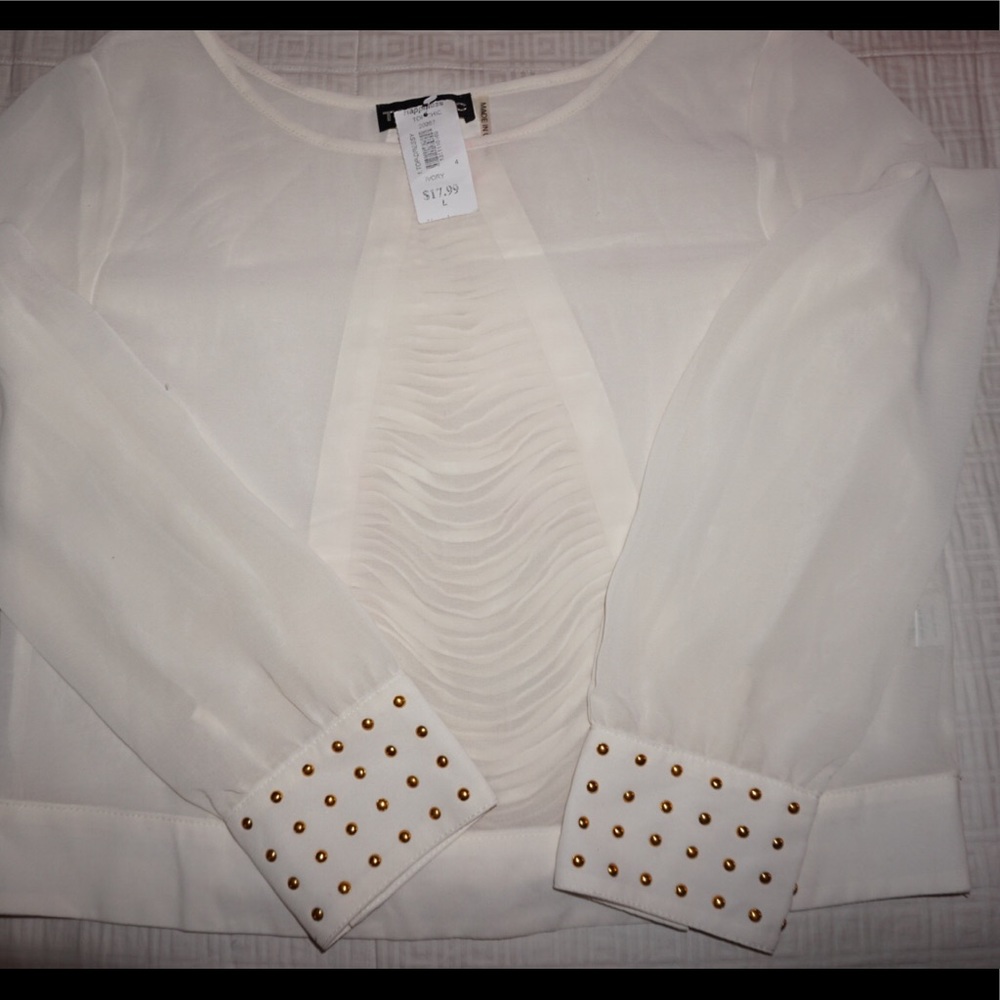 Cute classy long sleeve top